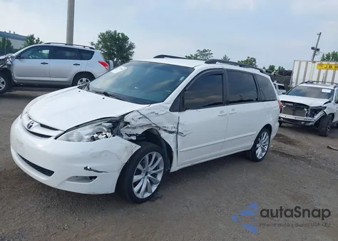 2010 Toyota Sienna Le из США, поврежденный, VIN 5TDKK4CC7AS340423